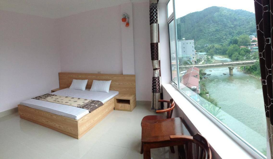 Quy Anh Hotel Bao Lac Town Eksteriør billede