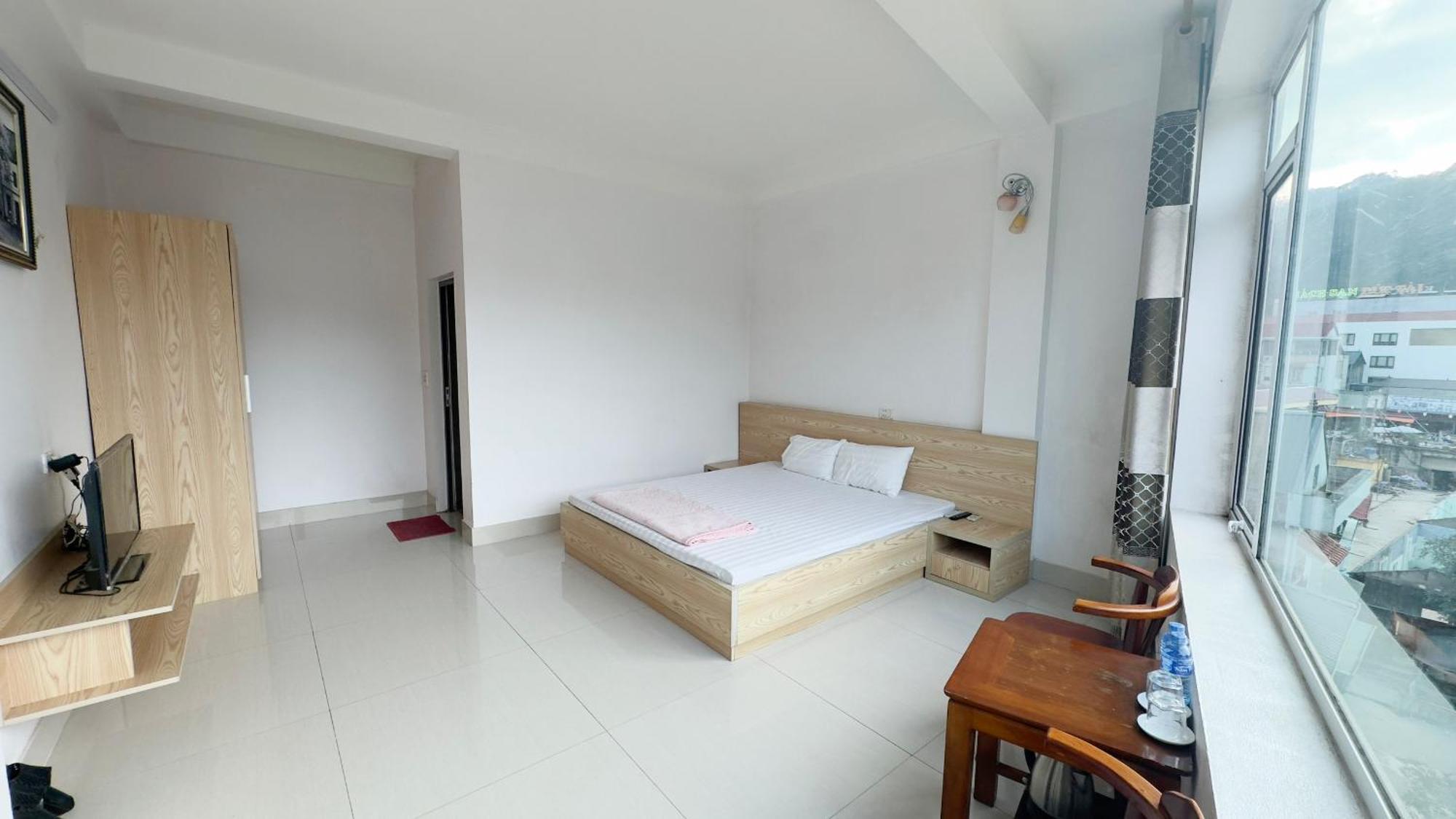 Quy Anh Hotel Bao Lac Town Eksteriør billede