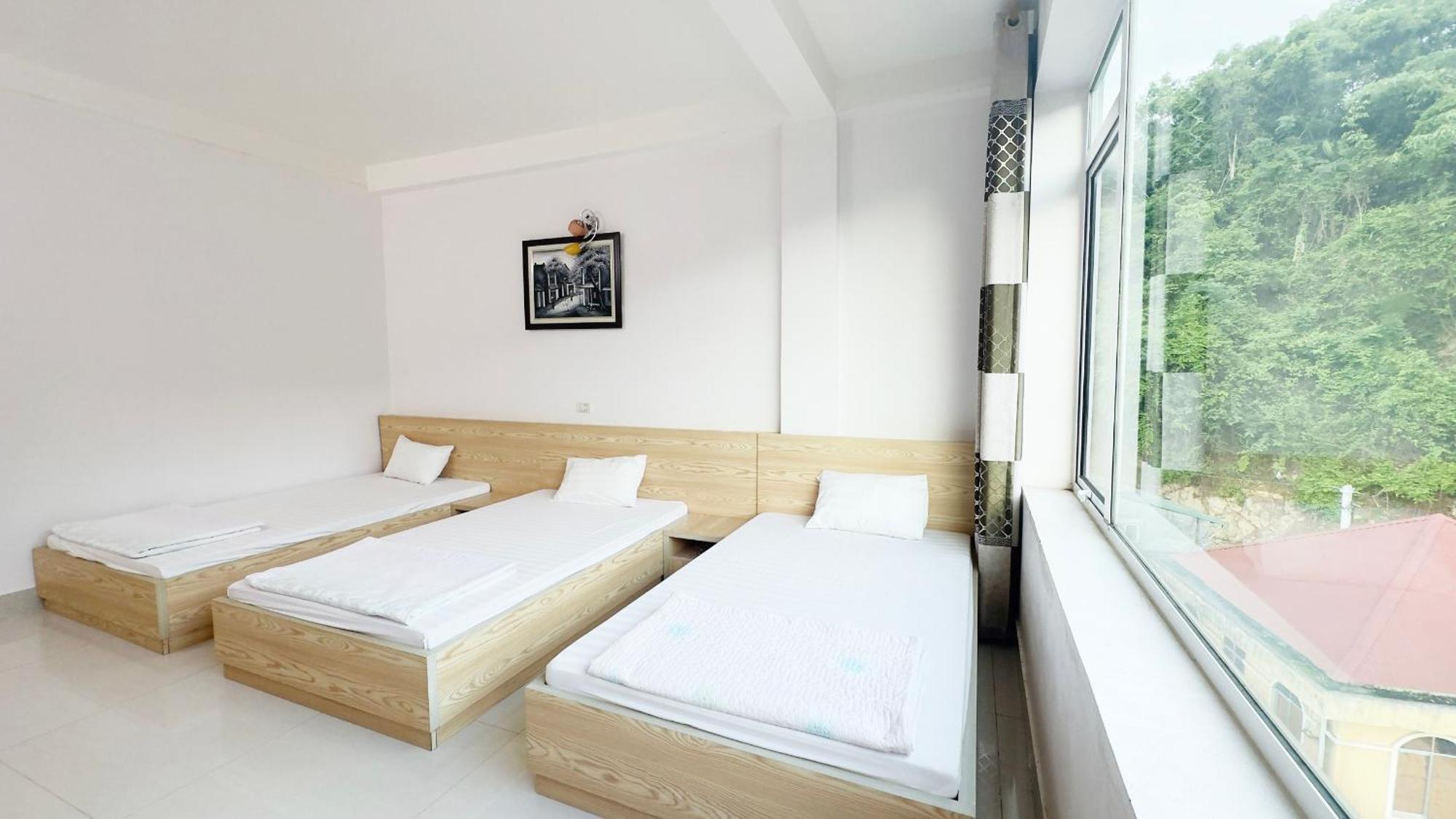 Quy Anh Hotel Bao Lac Town Eksteriør billede