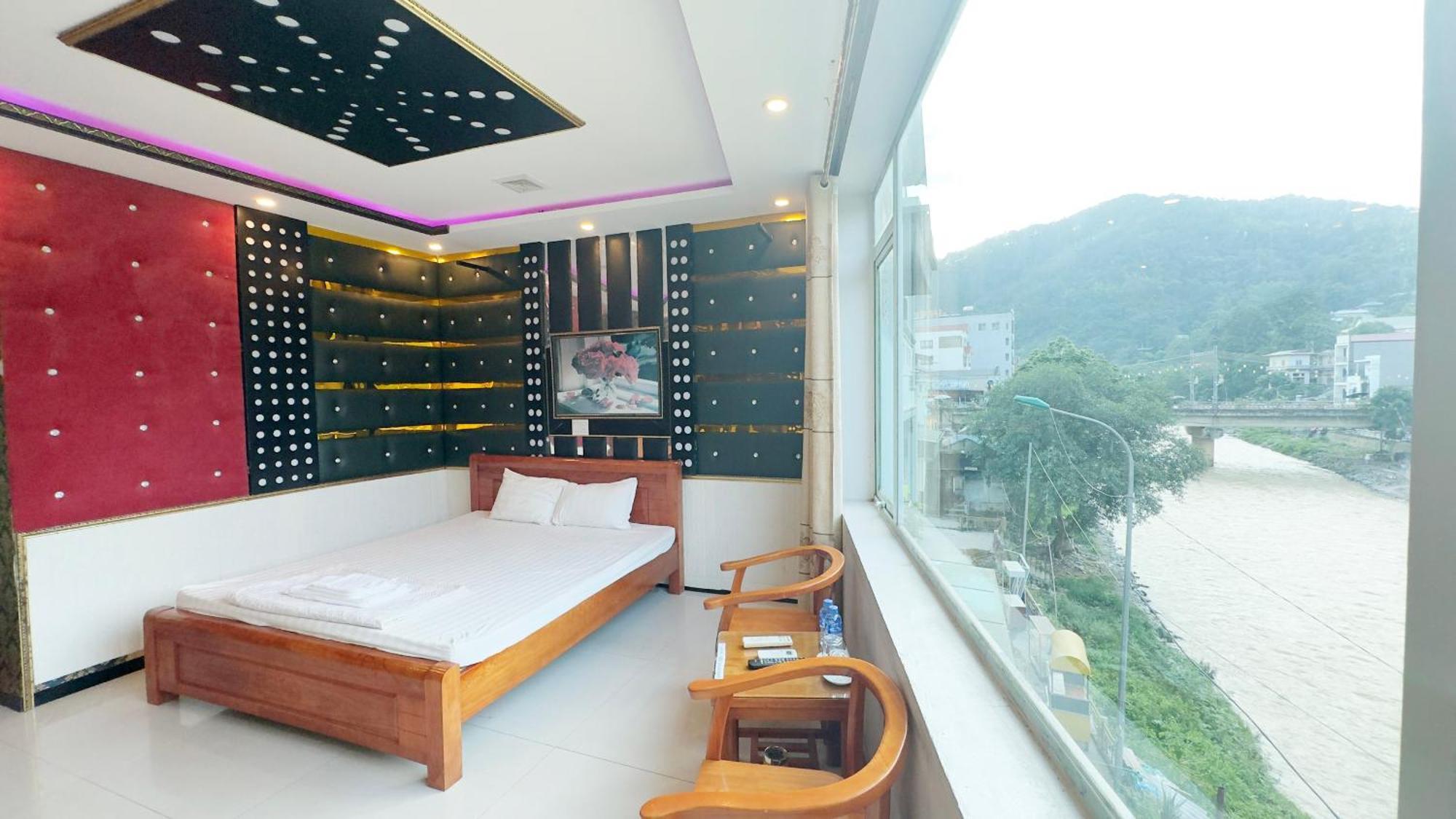 Quy Anh Hotel Bao Lac Town Eksteriør billede