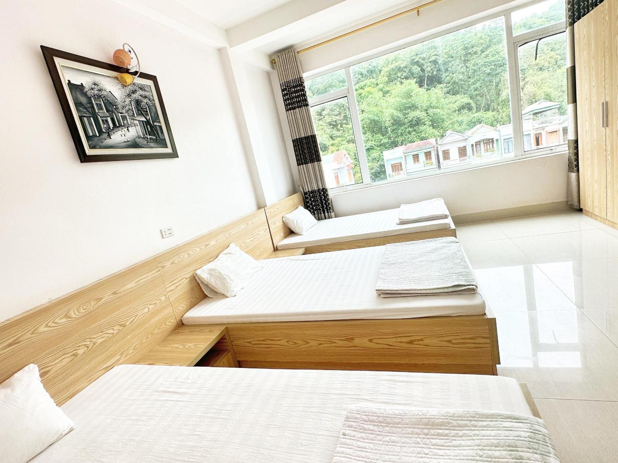 Quy Anh Hotel Bao Lac Town Eksteriør billede